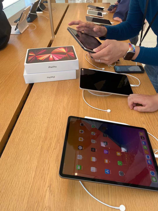 澳门教育价代购 ipad pro2021 ...