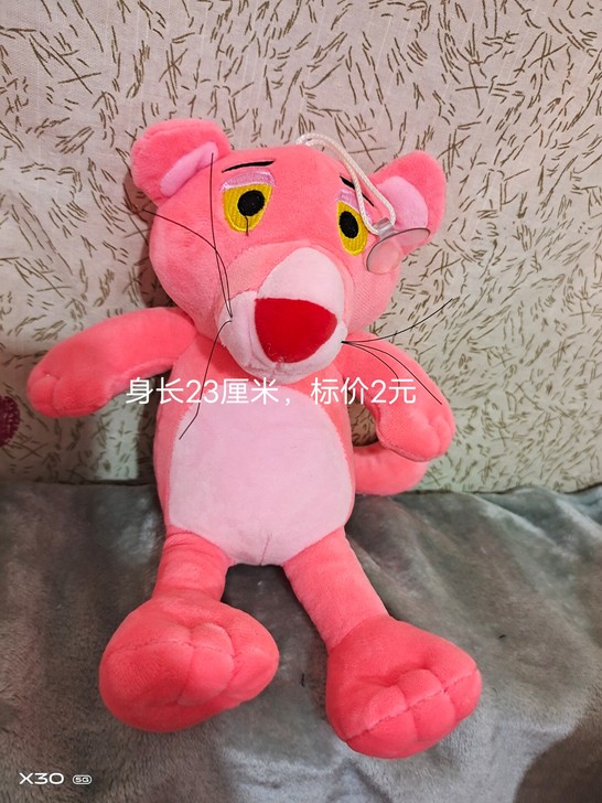 闲置玩偶，从小到大，几乎全新，不包邮不包邮