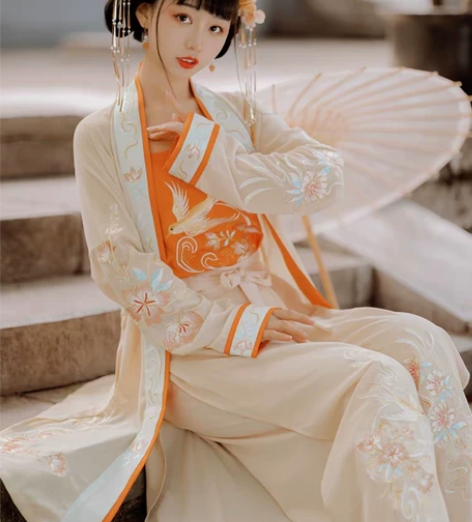 艺缕原创汉服 燕南归 褙子＋吊带＋宋裤