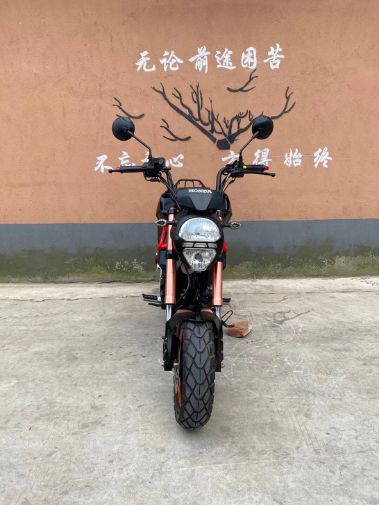 小怪兽到货一台，全车原版原漆动力十足，前后...