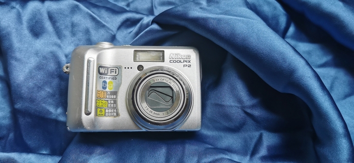 尼康Nikon P2 CCD数码相机