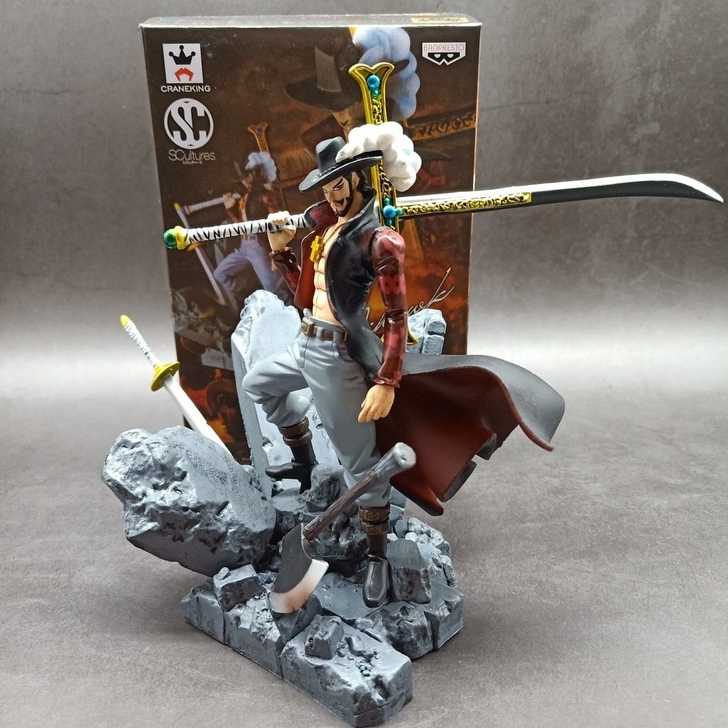 海贼王鹰眼手办王下七武海收藏模型摆件公仔玩...