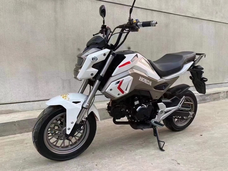 二手摩托车新到精品泰版本田款125二代小猴...