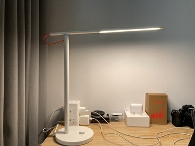 小米米家LED智能台灯 卧室家用学生书桌折...