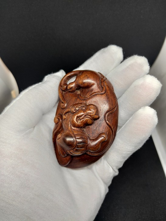越南花梨木 手把件儿 天然纹路漂亮
