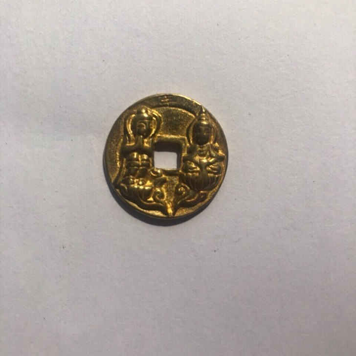 乡下老人家手里收的鎏金铜钱