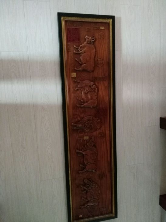 实木雕刻画