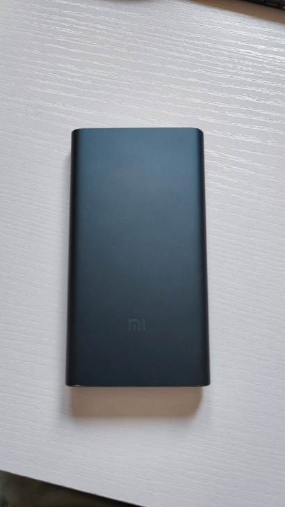 小米移动电源2，10000mah，成色一般...