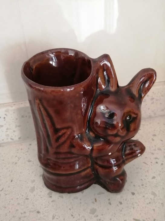 老笔筒 兔子笔筒 童年回忆 怀旧老物件