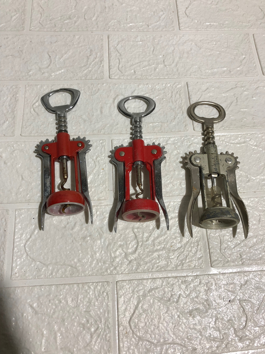 日本回流合金红酒开瓶器 有一个坏的 注意看...