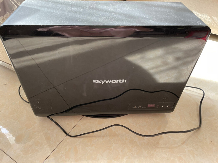 在家闲置skyworth创维回音壁家庭影院...