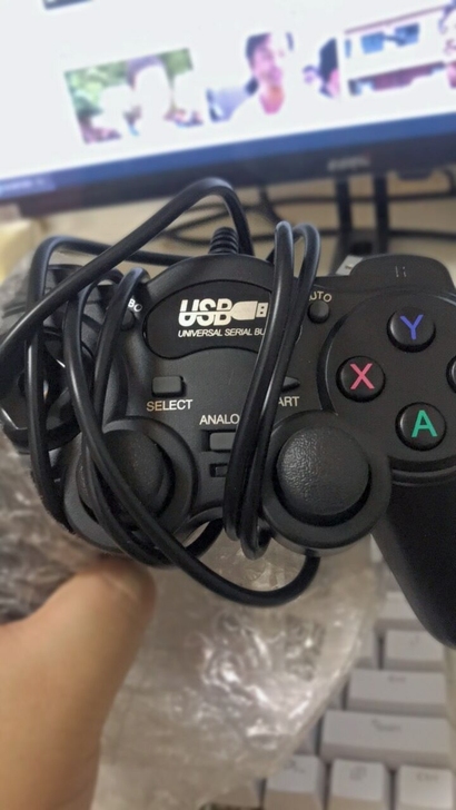 全新闲置出  包邮USB电脑  游戏手柄2...