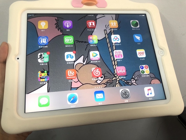 闲置转让女大学生自用iPad2苹果平板电脑...