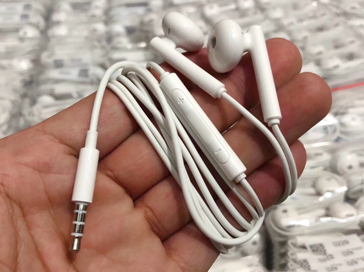 15元包邮华为原装耳机P30 ，AM115...