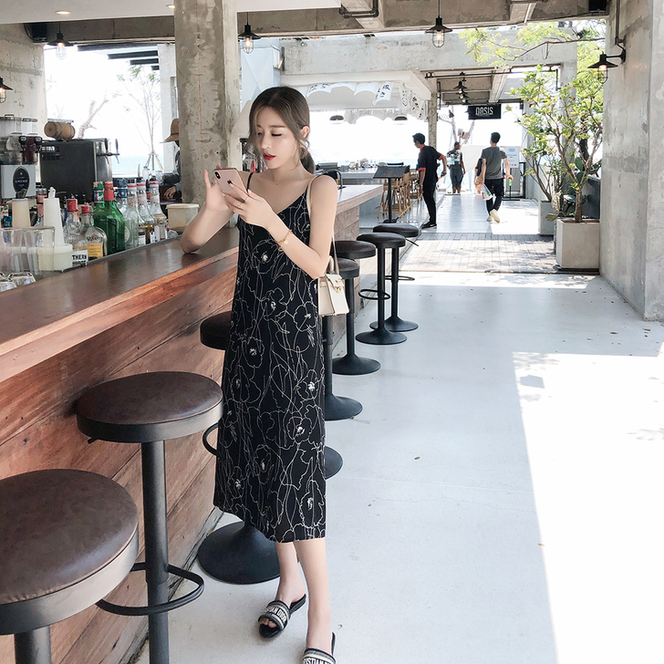 ByYou碎花v领雪纺吊带连衣裙夏闺蜜装很...