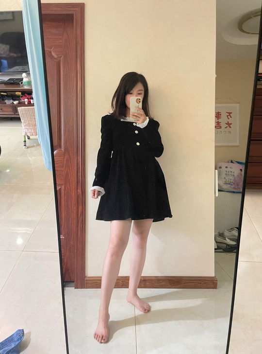 赫本风气质丝绒蓬蓬裙短裙连衣裙