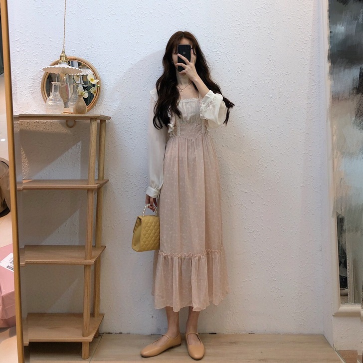 2020春款气质甜美宫廷风精致蕾丝边拼接领...