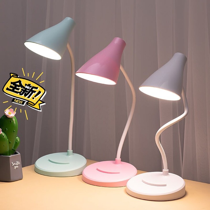 台灯护眼学习U.S.B充电插电两用  卧室...