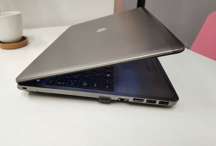 低价转让 个人自用笔记本 i7 还在保 1...