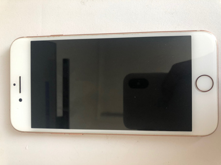 iphone8 玫瑰金 64g