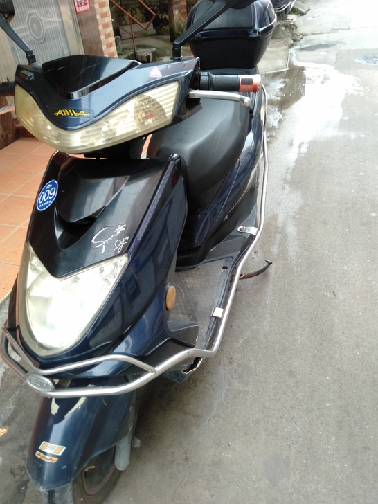 爱玛电动车，好开，七八成新，不用了，