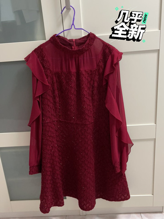 结婚穿的衣服，不要光看照片，穿上非常显瘦，...
