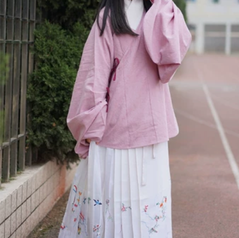 青竹居彩虹交领粉紫 （呜呜，不是特价清仓的...