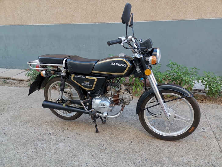 闲置国三嘉陵90摩托车，真正的省油利器，车...