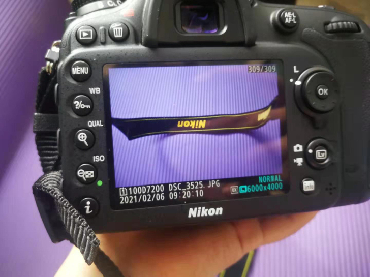尼康D7200单机身，快门3500，无划痕...