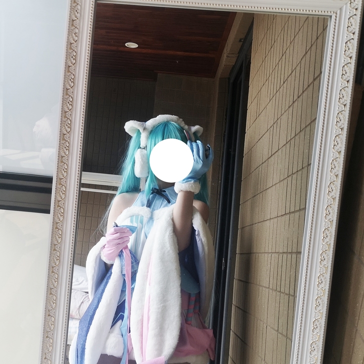 现货次元依2020魔法未来冬日祭cos服