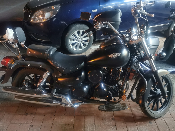 鑫源摩托车250，北京牌，公司户，6年免检...