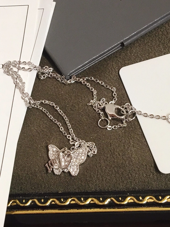 Dior 迪奥蝴蝶银色锁骨链项链 长度可以...