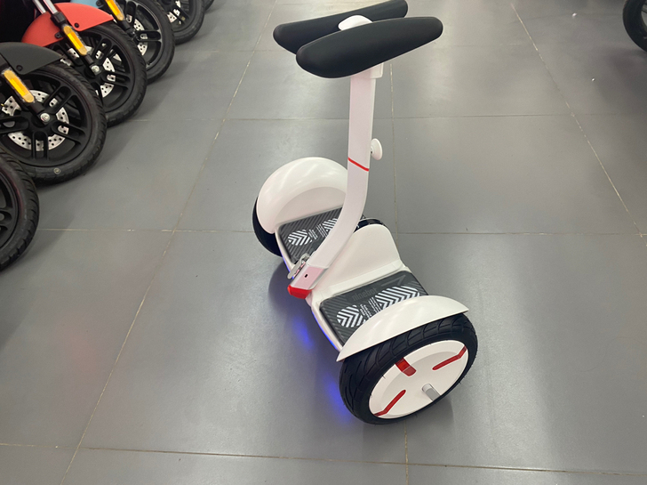 平衡车低价出售