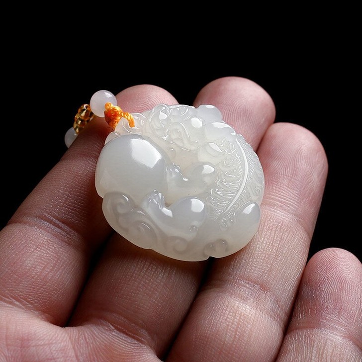 新疆和田色貔貅吊坠招财有求必应珠链平安扣吊...