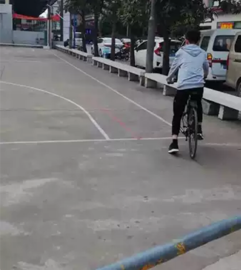 破风公路赛自行车 ​全新包邮。耐热耐磨黑色...