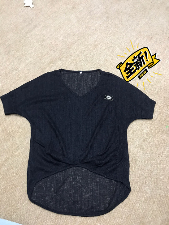 薄款冰凉黑色针织衫,全新小码