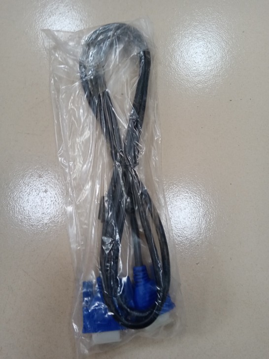 1.5米原装高清3十6VGA线