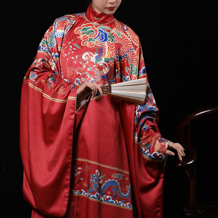 织闻 民族装舞台装汉服