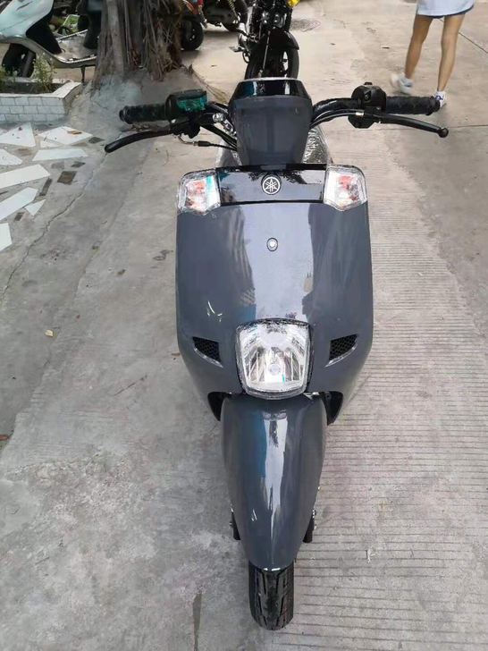 摩托车跑车，库奇雅马哈。