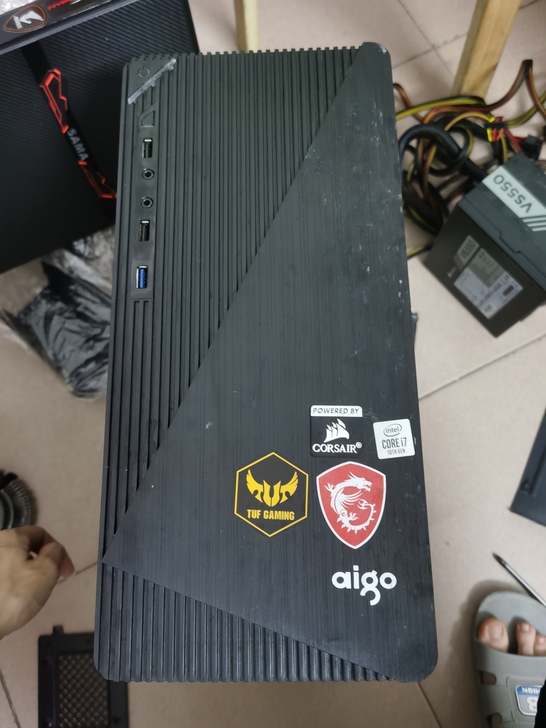 华硕旗下品牌 圣旗A320m主板  功能正...