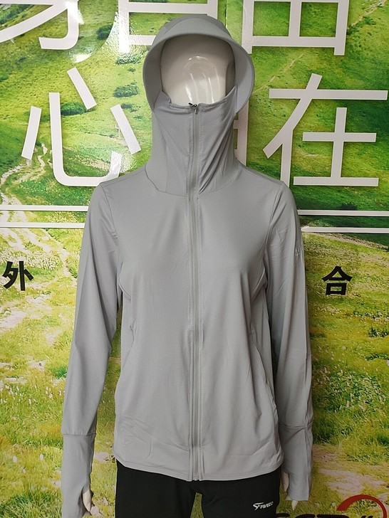 21新款工厂大牌尾单连帽高弹防晒服皮肤衣大...