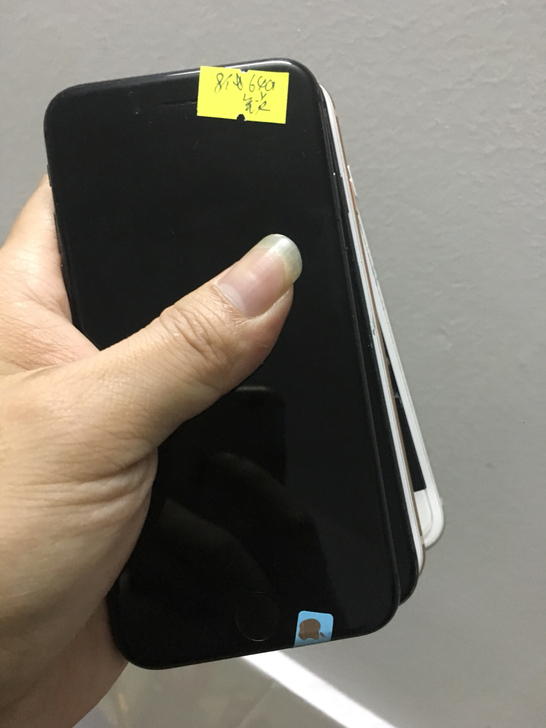 苹果8代64g256g有锁移动4g联通4g...