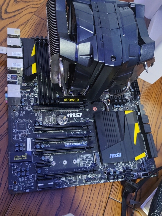 微星主板x99a xpower ac 片纸...