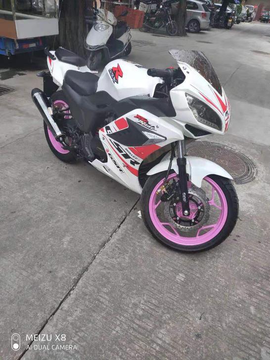 摩托车跑车地平线，小忍者，北极光，九九新，...