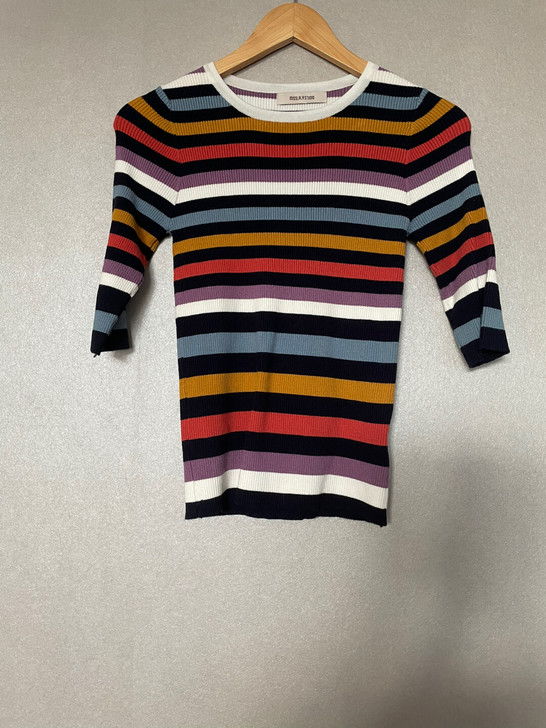 全新 条纹针织衫 五分袖 显瘦 贴身穿很舒服