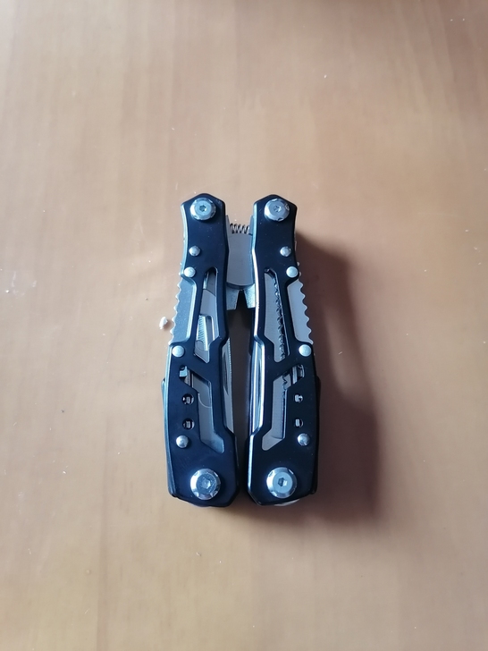 大号多功能全钢战十八术钳子套装