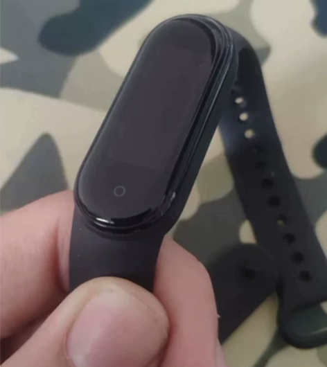 小米手环5  非nfc  8成新   正常...