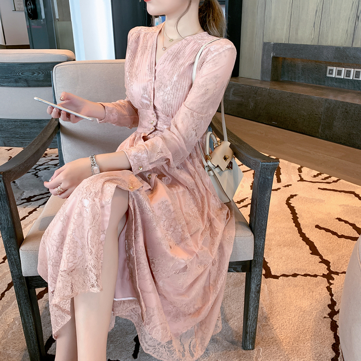 ByYou 春季v领粉色刺绣蕾丝连衣裙中长...