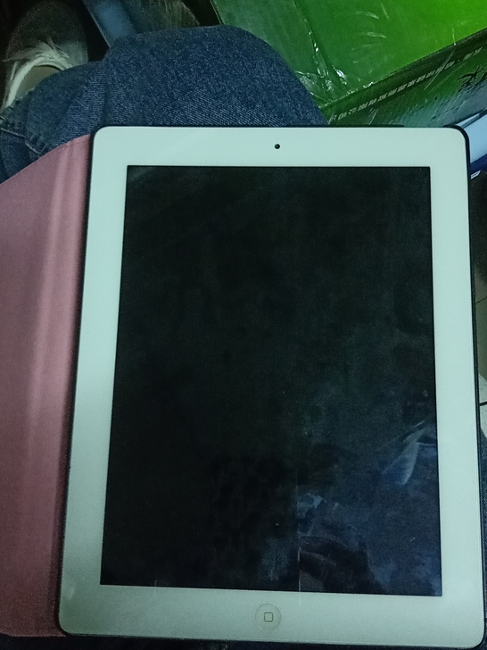 iPad2闲置了,现在出售,看视频什么的不...