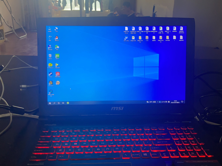 微星GE62